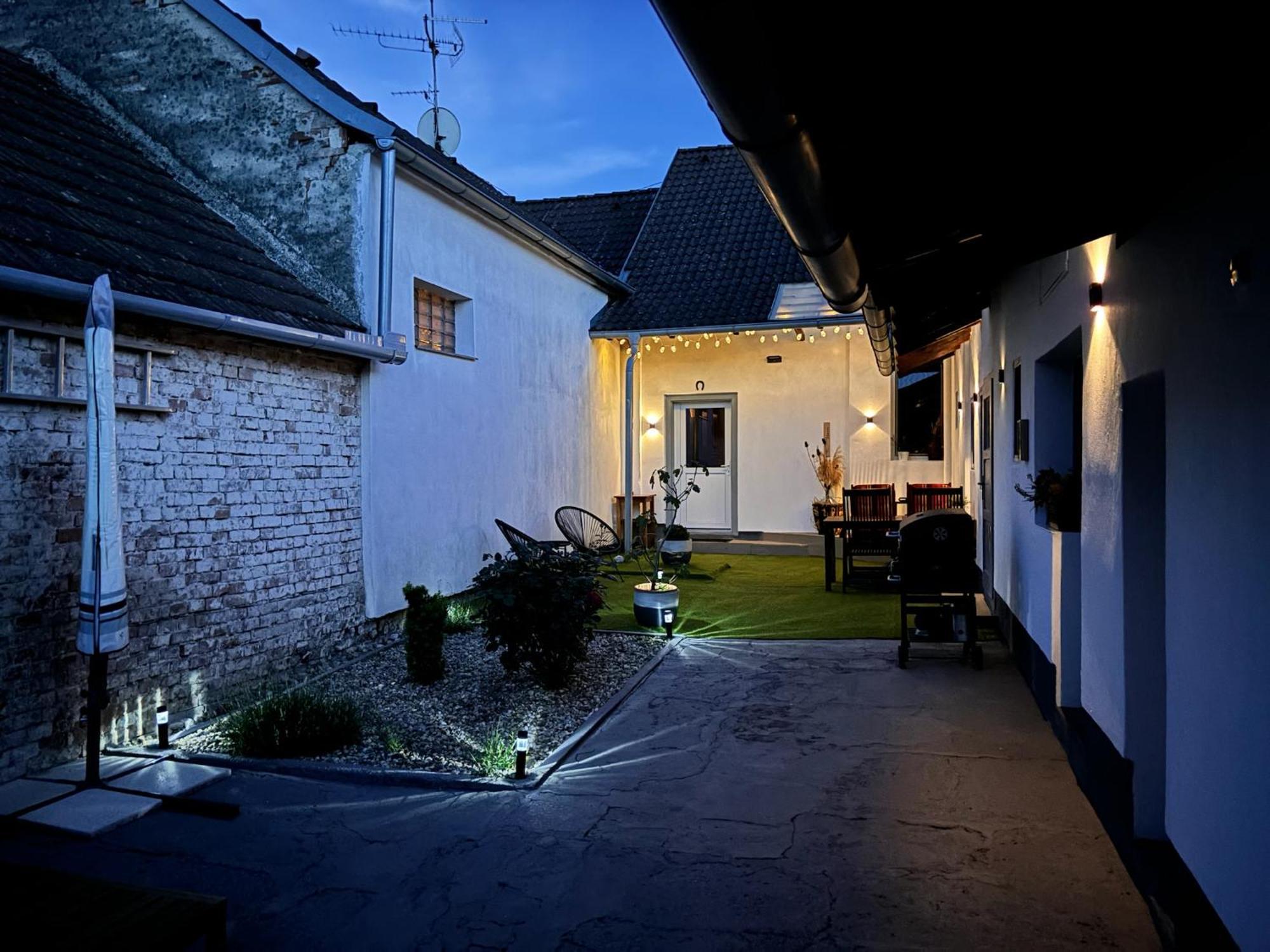 Zahradni 6 Velke Pavlovice